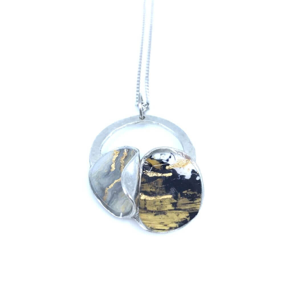 P215-pendentif bloom noir et or