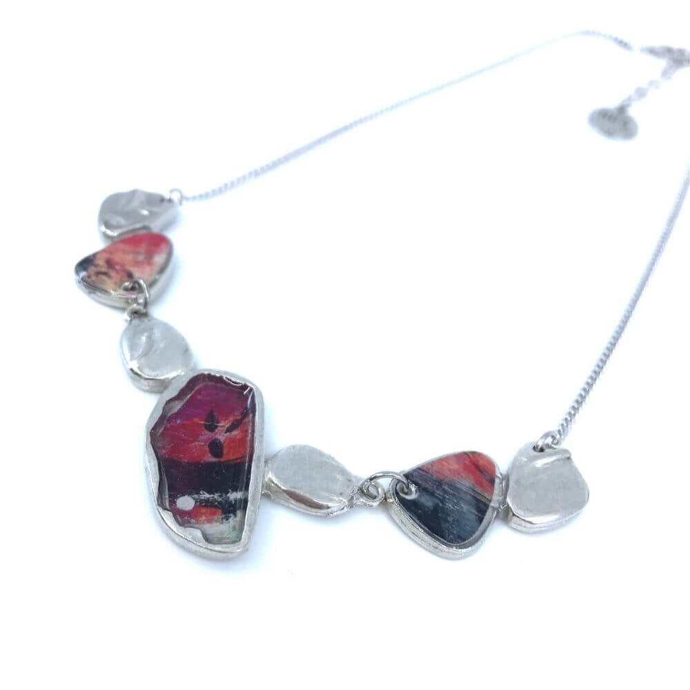 P219M-Collier galet de rivière rouge