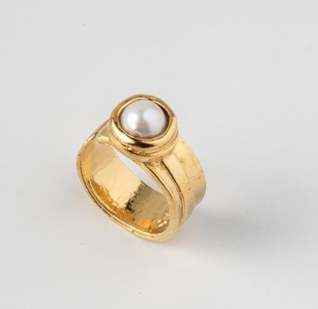 Small 14K Gold-Plated Cocktail Ring with White Freshwater Pearl – Adjustable Carved Ring