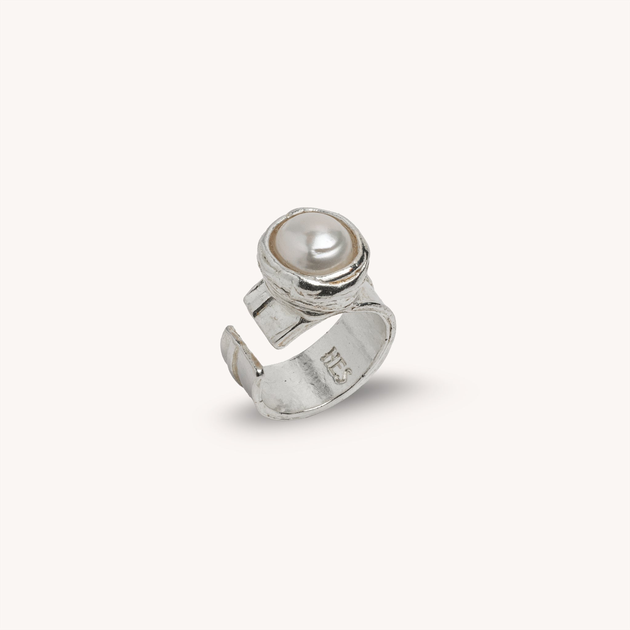 bague-cocktail-plaquee-argent-perle-blanche-fait-main-canada