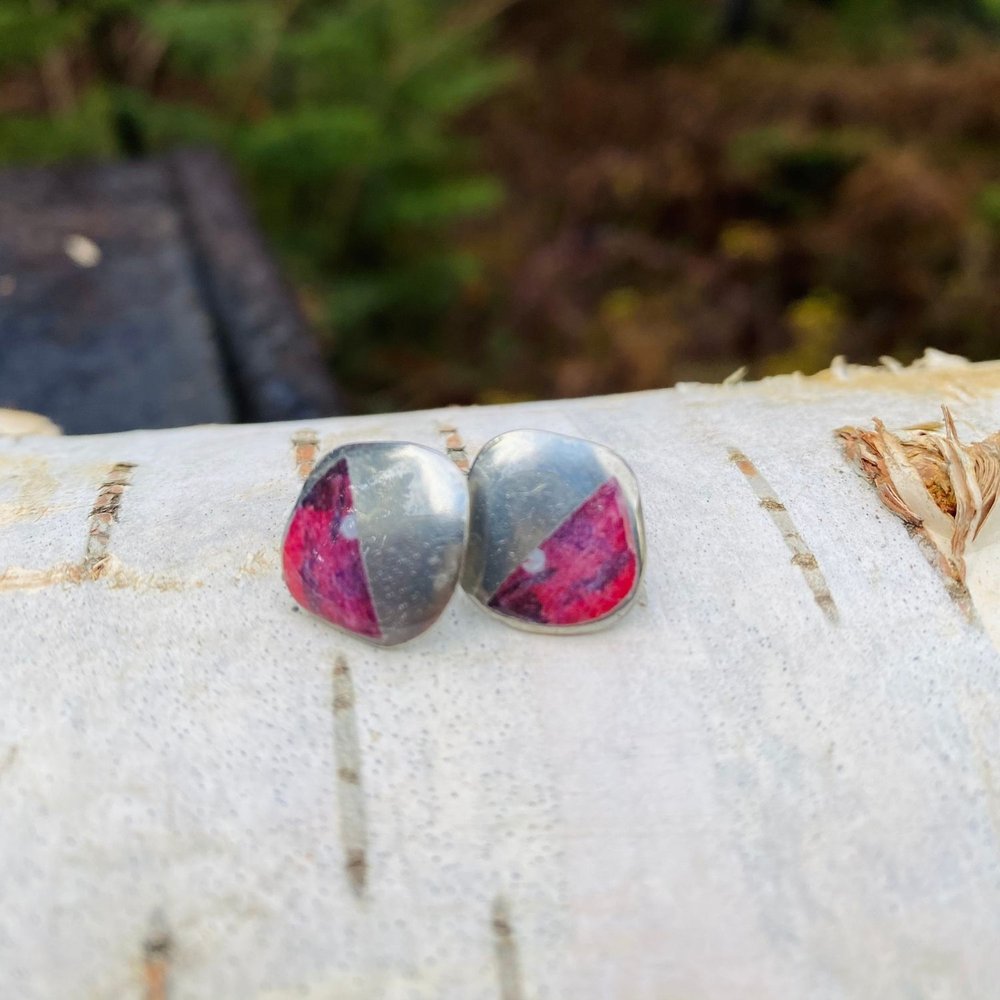 Boucles d'oreilles Jenny rouge - à porter de 2 façons