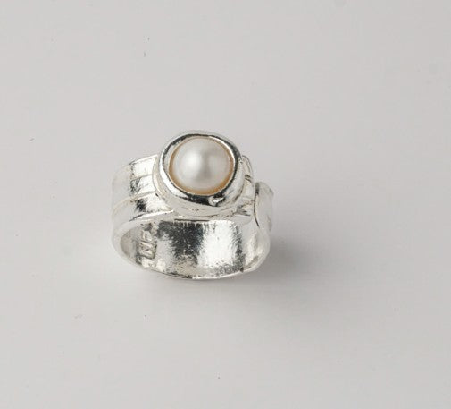 Small Silver Plated Cocktail Ring with White Freshwater Pearl - Adjustable Sculpted Ring