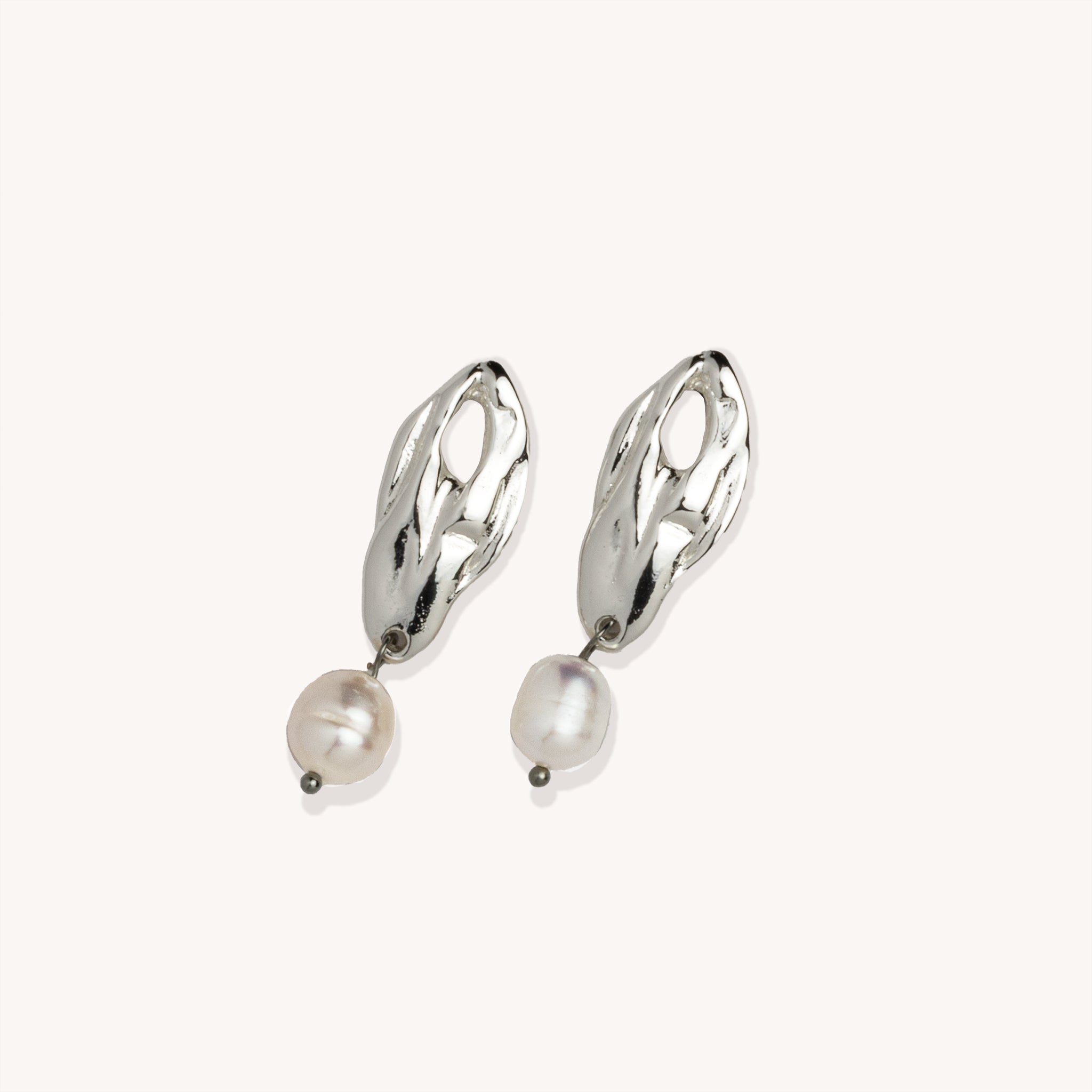 Silver plated Anabelle earrings with white freshwater pearl