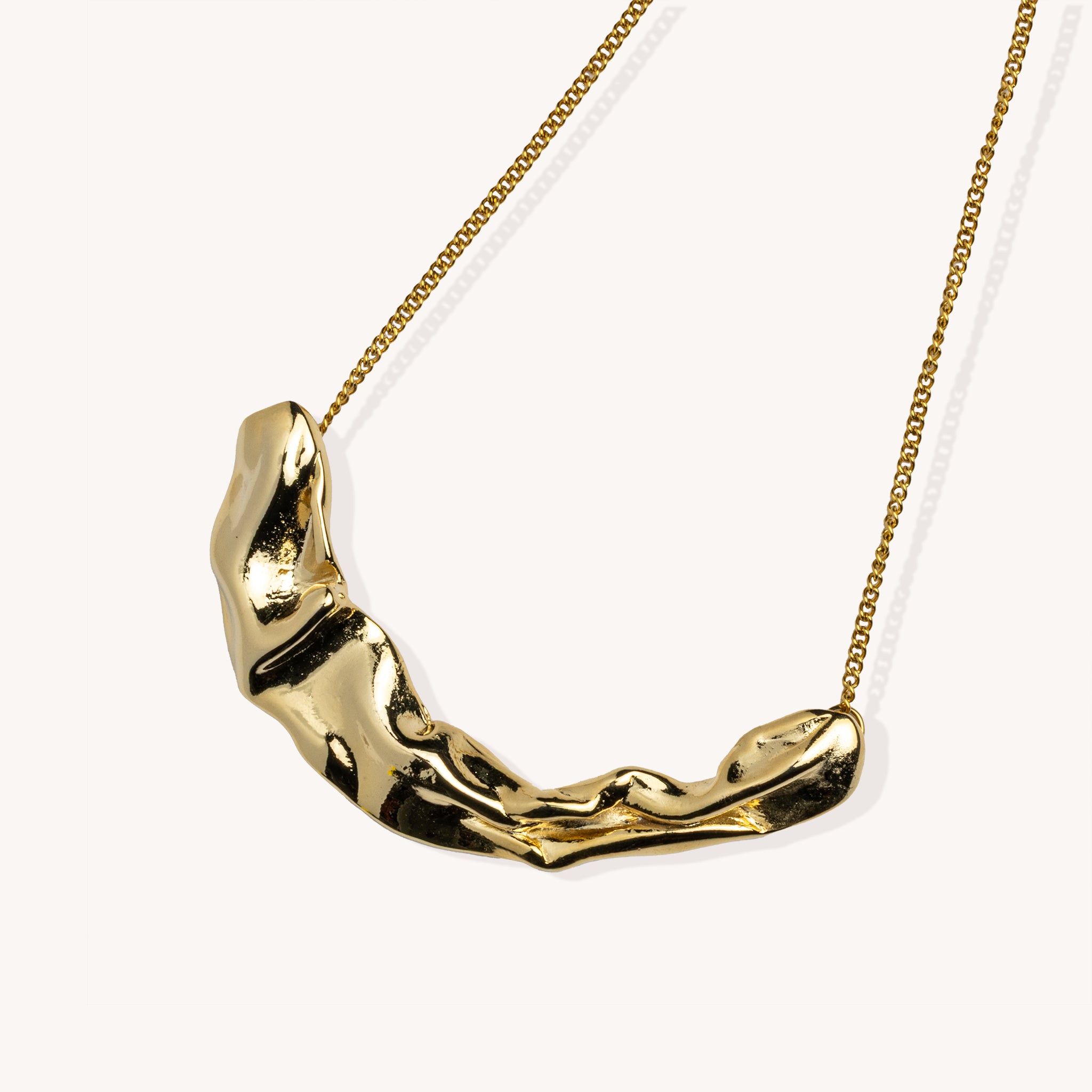 14K Gold Plated Béa Pendant – Modern Sculptural Necklace